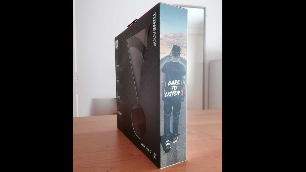 JBL Tune 500BT Bluetooth - Novos, sem uso (Na Caixa Original)