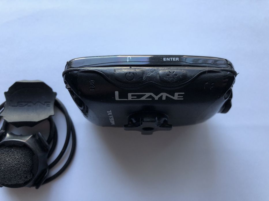 Велокомпʼютер LEZYNE Mega XL GPS (велокомпьютер, велотрекер)