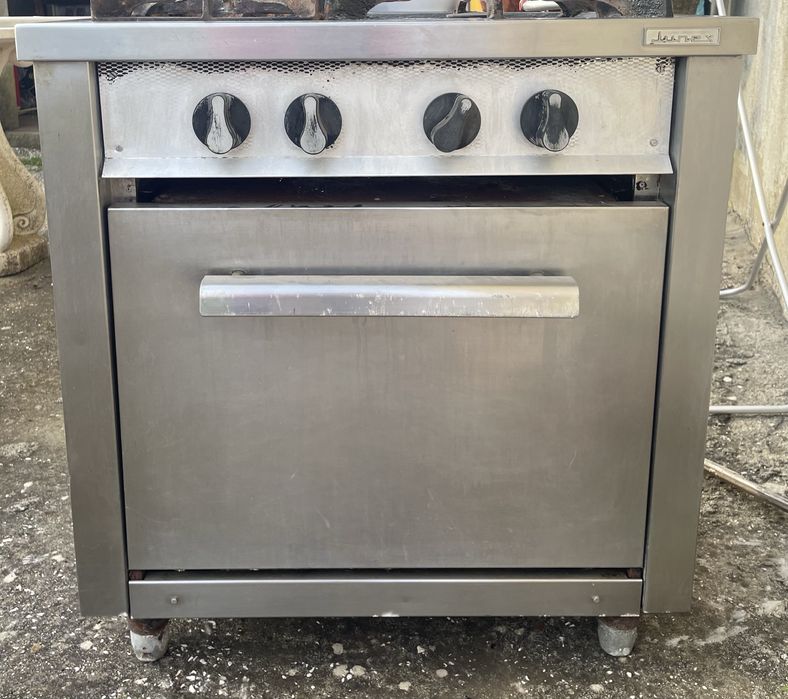 Vendo fogão industrial