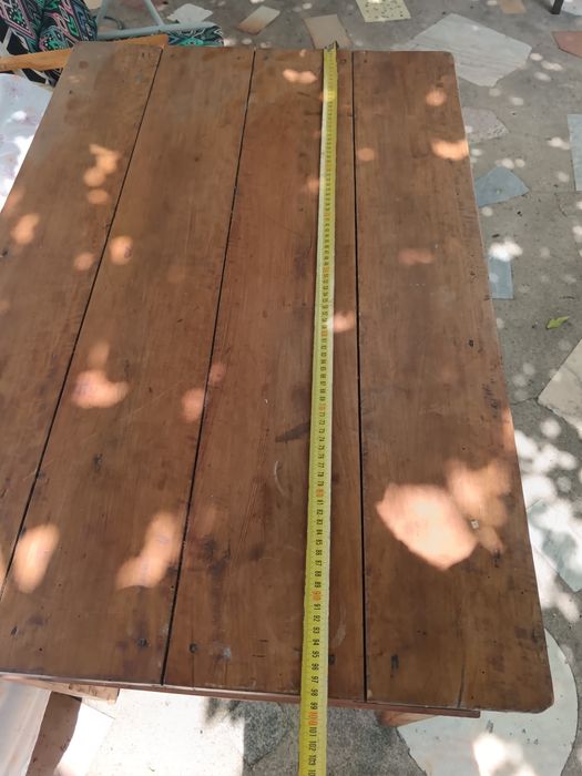 Mesa antiga madeira com gaveta