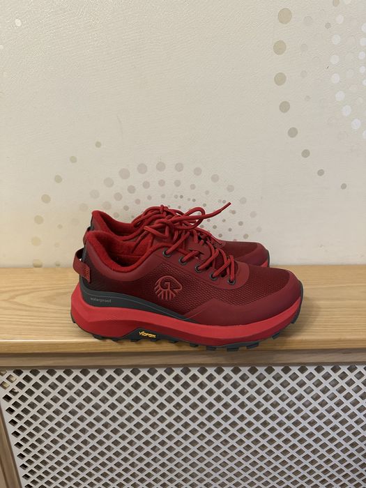 Кросівки Giesswein Training shoe - flammenrot