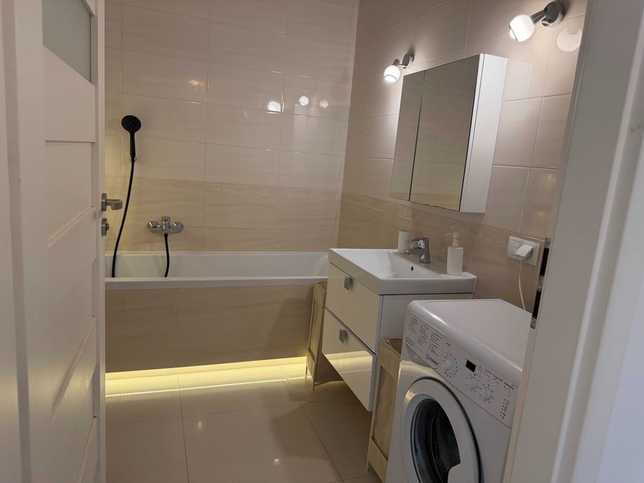 Jasne studio 31 m² z miejscem postojowym | Bemowo, Powstańców Śląskich 3 | od 1 lipca - More