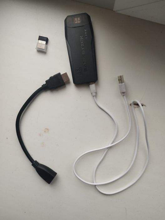 Продам игровую приставку