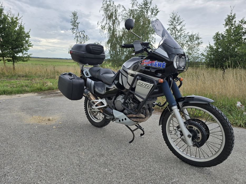 Yamaha XTZ 750 Super Tenere kat A2