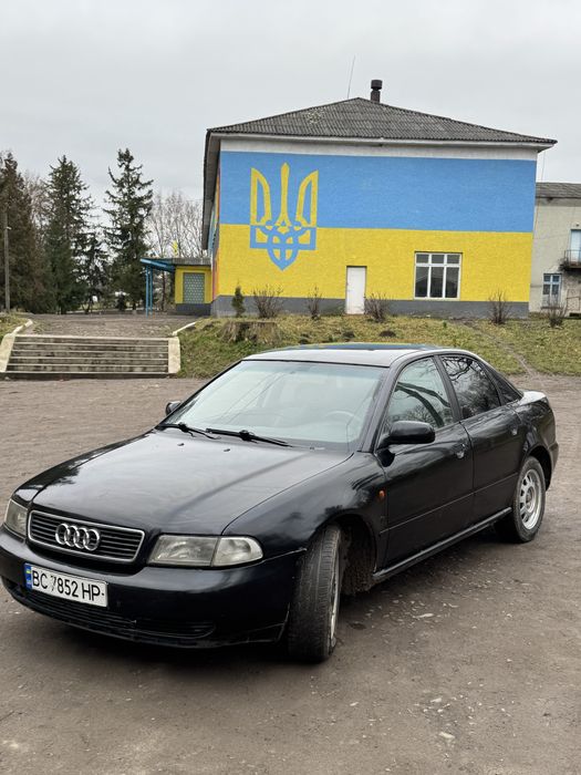 В продажі ауді а4 б5 1.8 турбо