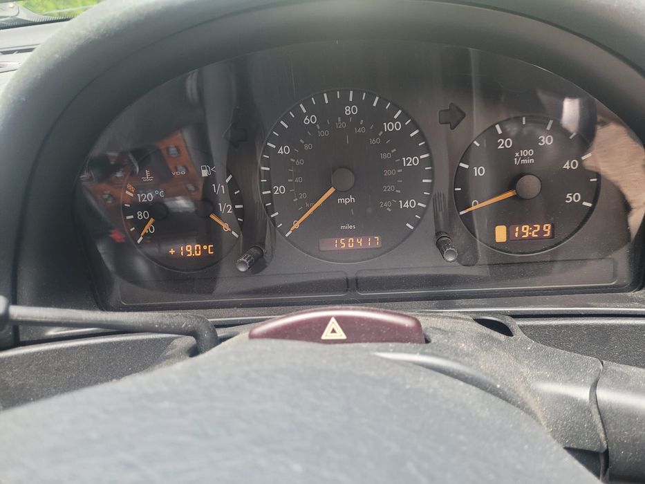 Mercedes ML 2.7 CDI правий руль