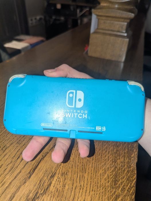 NINTENDO SWITCH LITE 64 + sd карта на 128гб  KeFiR