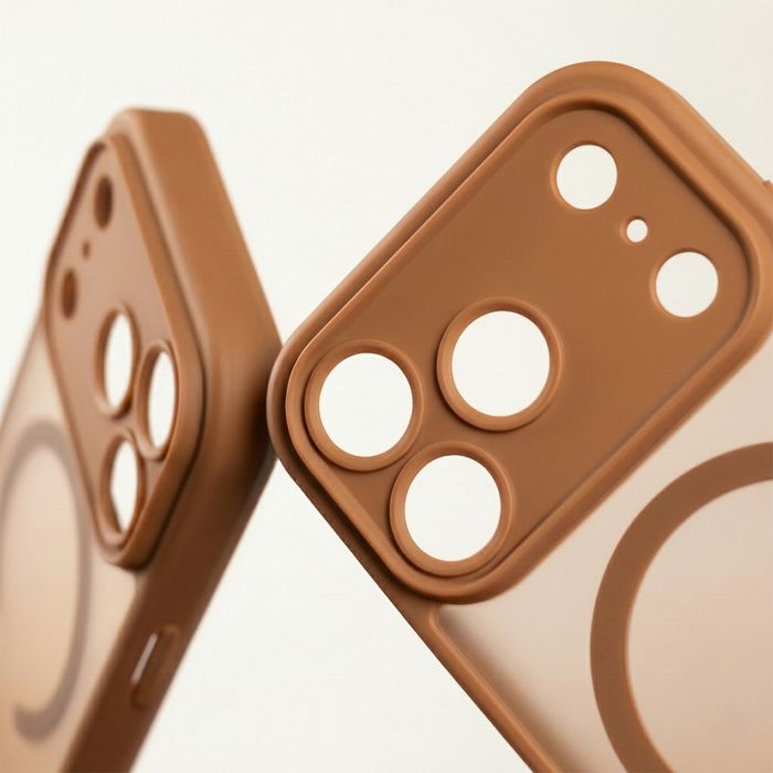Nakładka Mag Matt do iPhone 17 6,3" / 18 6,3" brązowa camera protectio