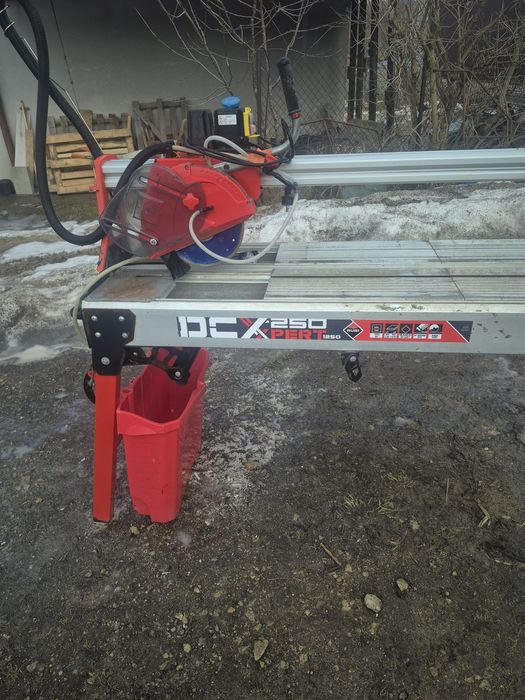 Przecinarka rubi DCX 250 EXPERT
