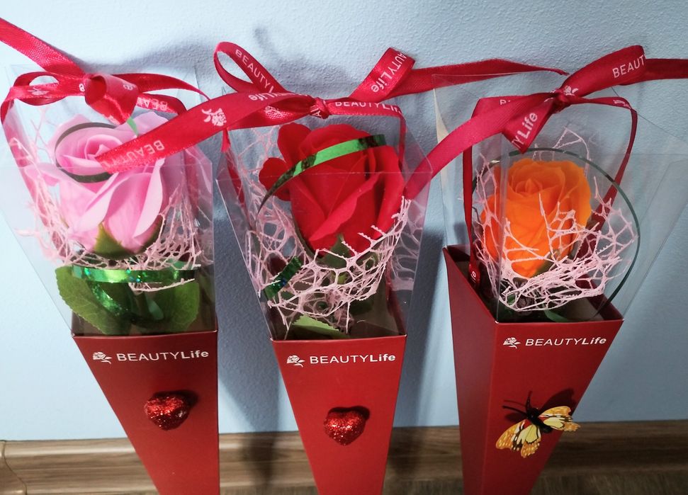 Róża mydlana czerwona