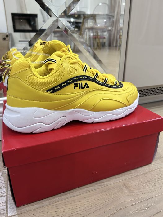 Buty sneakers FILA żòłte skorzane NOWE skorzane rozmiar EU 43