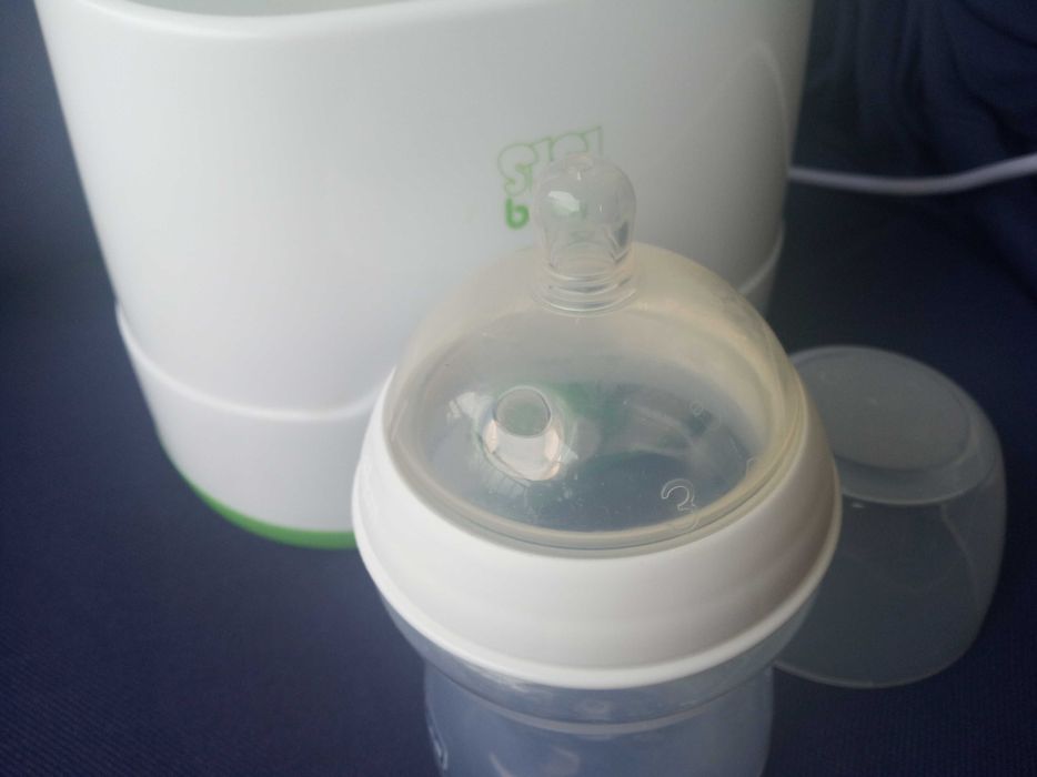 Podwójny podgrzewacz i sterylizator + butelka gratis