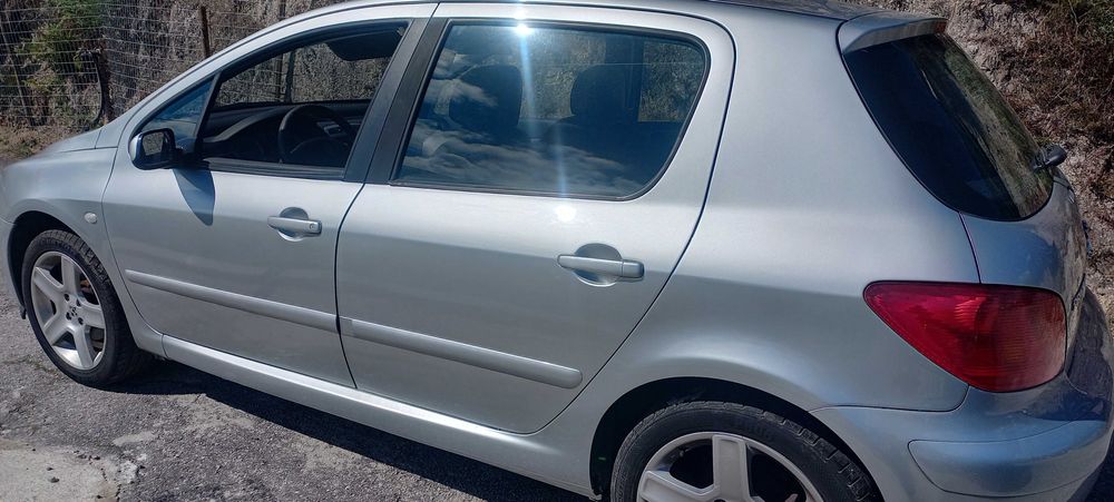 Peugeot 307 2.0 cc Gasolina Ano 2003