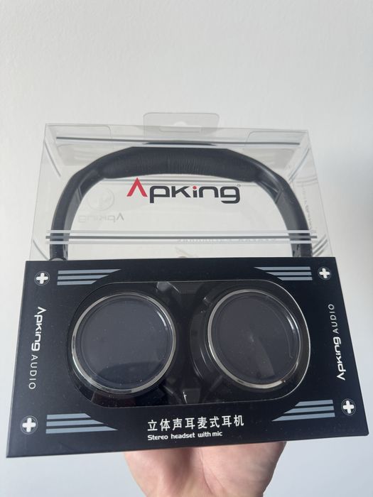 Навушники нові Apking