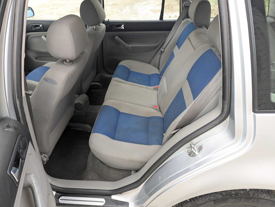 Фольцваген Гольф 4 бензин 1.6 VW Golf 4 1.6 MPI