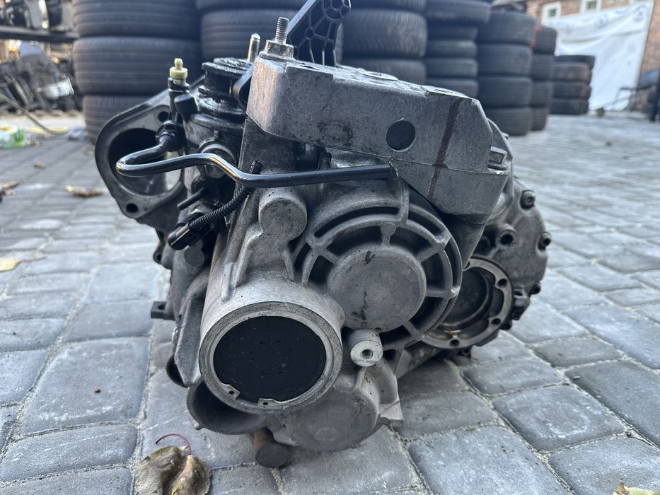 Коробка переключення передач, КПП 2.0 TDI Octavia Passat B6 Caddy Golf