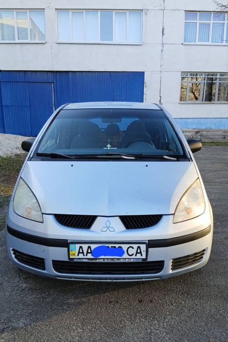 Mitsubishi Colt 200X | Надійне та економне