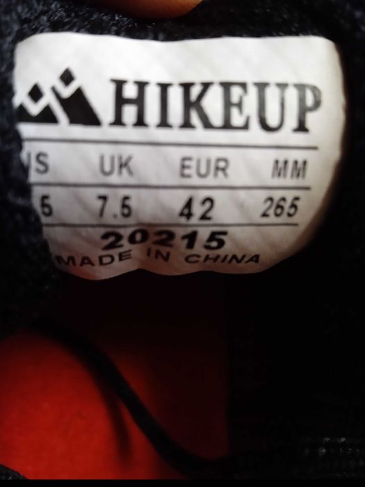 кросівки для чоловіків Hikeup 42