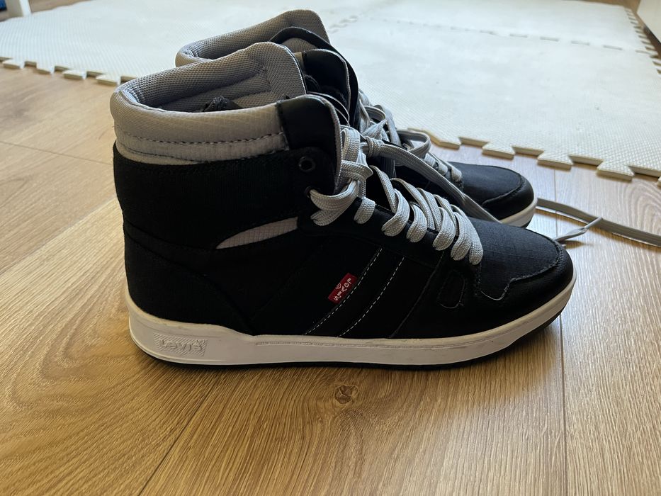 Buty Levis, nowe, model z usa