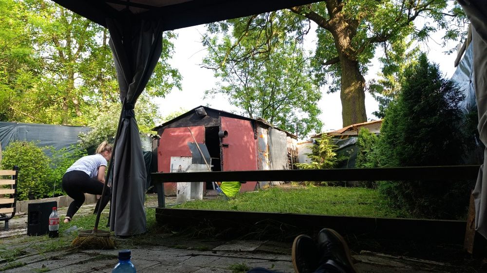 sprzedam garaż wraz z działką w Katowicach