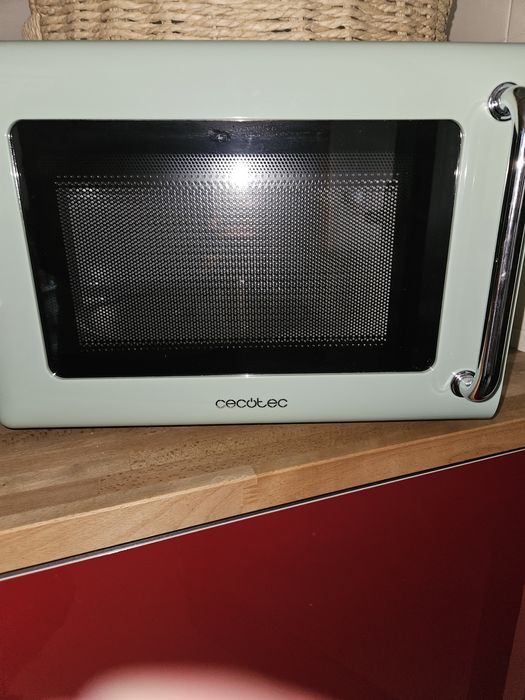 Microondas CECOTEC