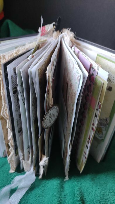 Junk jurnal, motyw kwiatowy
