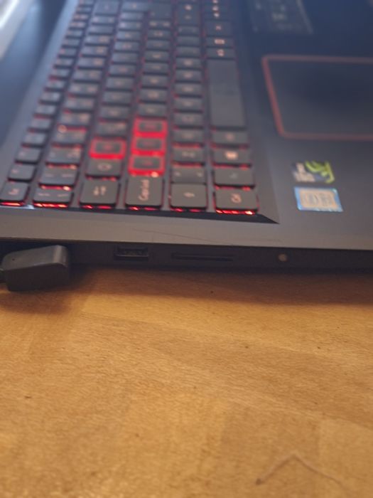 Portátil acer aspire vx 15