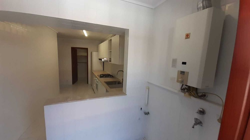 Arrenda-se um quarto na Glória e Vera Cruz, em Aveiro