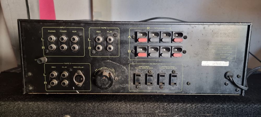 Amplificador Pioneer SA-6500 II e coluna
