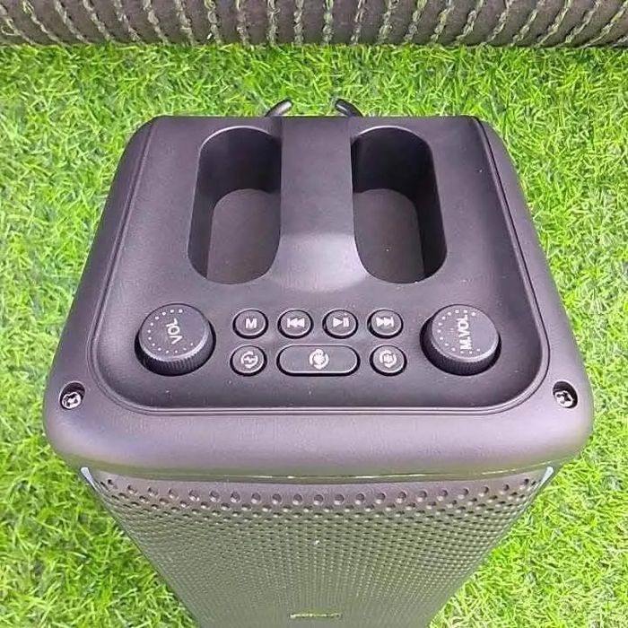 Coluna Bluetooth (sem fio), USB, cartão TF, rádio, TWS