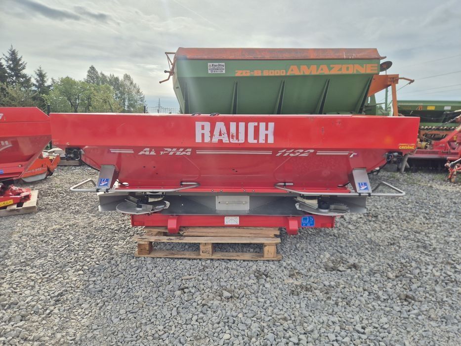 RAUCH Alpha  mds 1132 rozsiewacz  nawozu super stan 932 r 935
