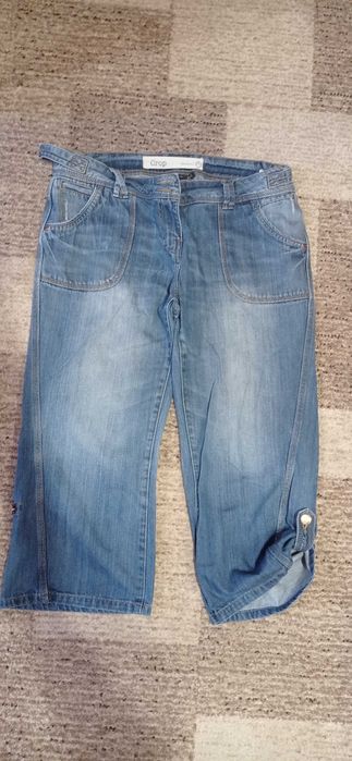 Джинсовые капри.