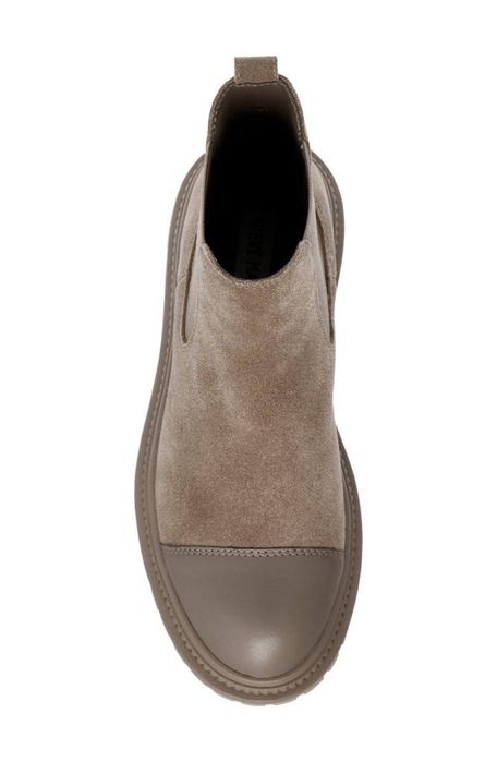 Steve Madden Women’s Mayslir Cap-Tor Lug-Sole Chealsea