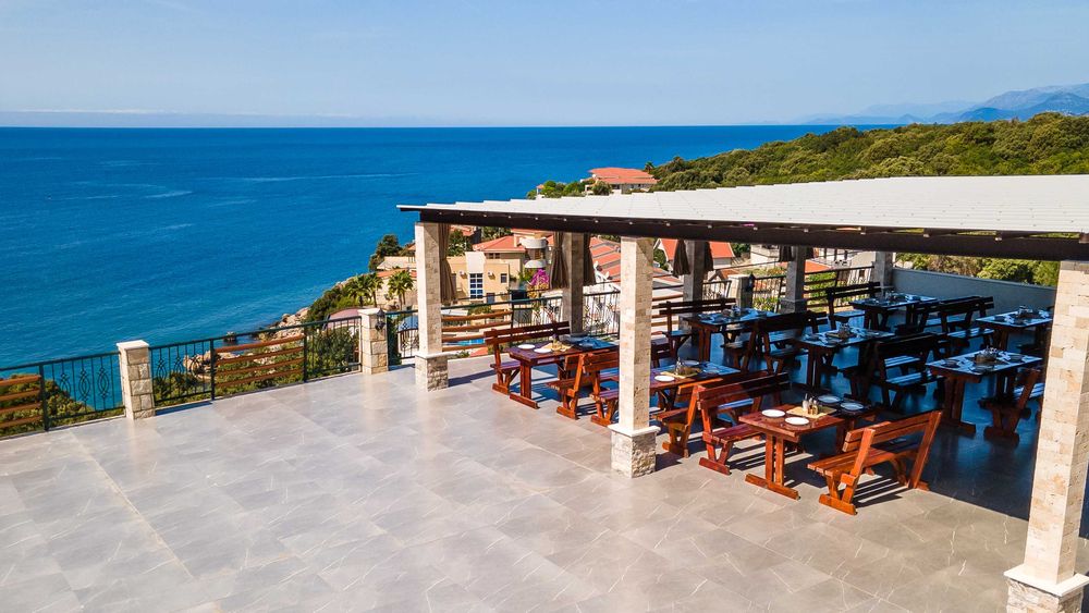 Wakacje klimat Chorwacja, Apartamenty plaża, Basen, leżaki, Czarnogóra