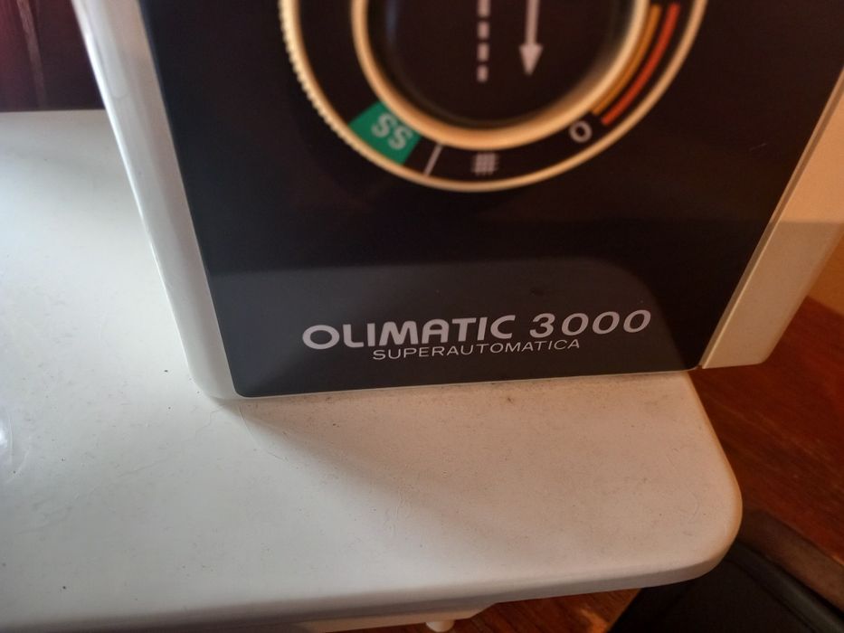 Maquina costura olimatic 3000
