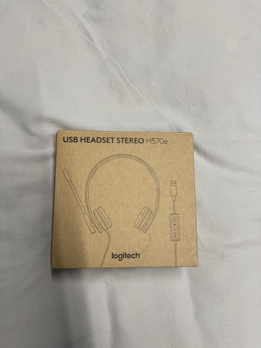 Logitech H570e