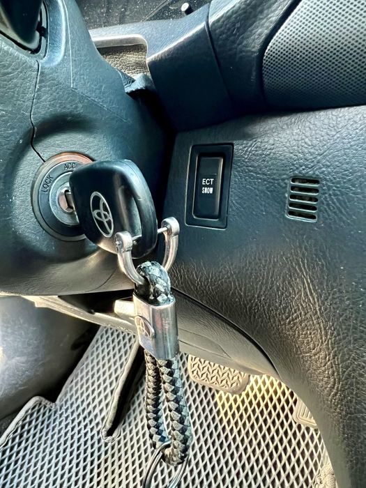 Toyota Avensis, 1.8 газ/бенз, автомат