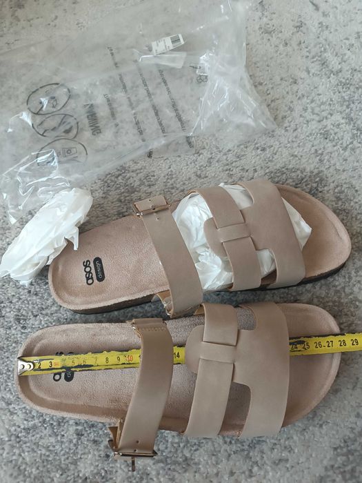 Nowe klapki ASOS 42/43 na korku,beżowe