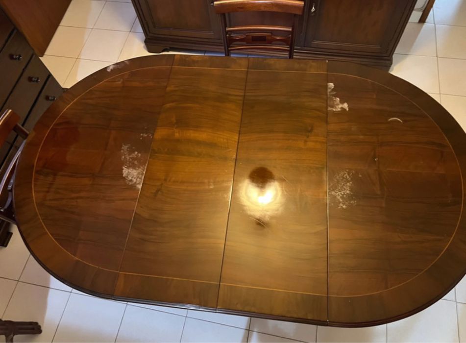 Mesa extensível em madeira maciça de cerejeira + 4 cadeiras