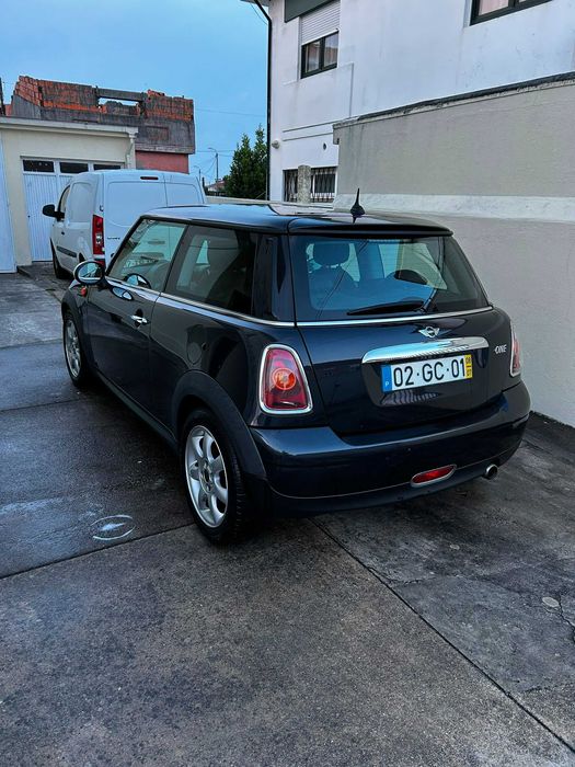 Mini Cooper One 2008 — Boa oportunidade