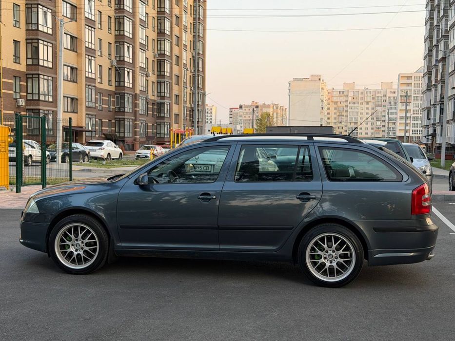 Skoda Octavia 2005 VIN TMBGD61Z458040237 фото оголошення 2 з 8