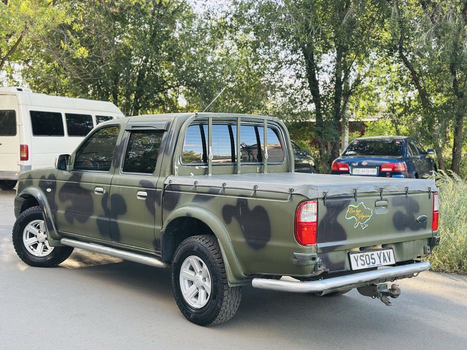 Продам Ford Ranger 2.5 дизель 4х4 пикап в хорошем состоянии