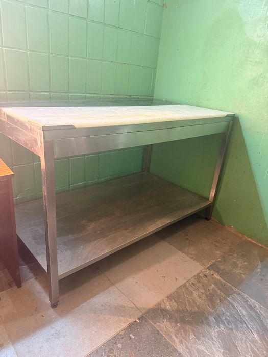 Продам стіл обвалочний