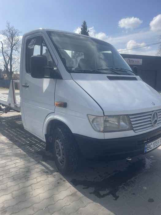 Продам евакуатор