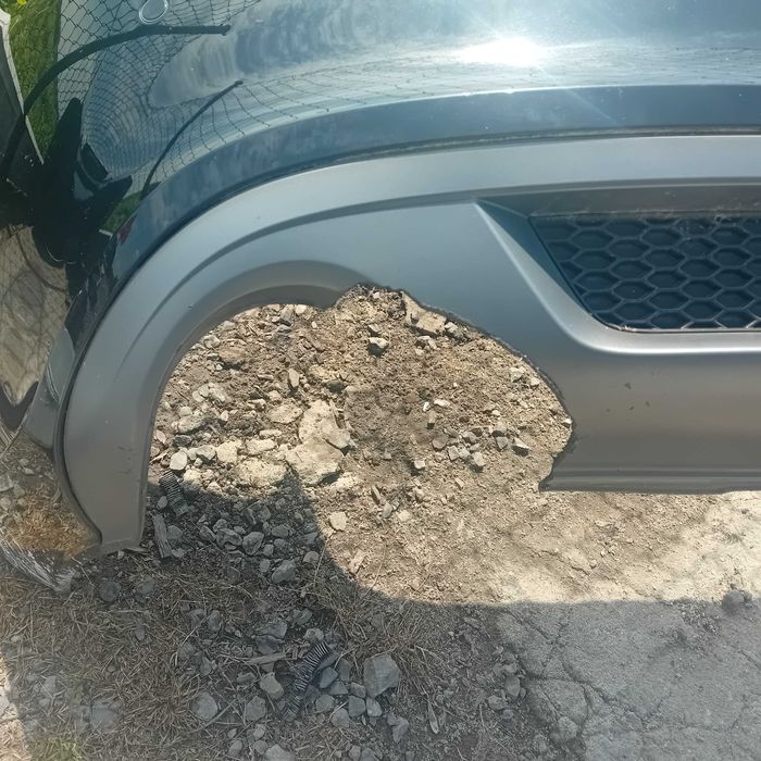 Zderzak Tył AUDI A5 8T COUPE 3-drzwi LY9B czarny  S-LINE PDC