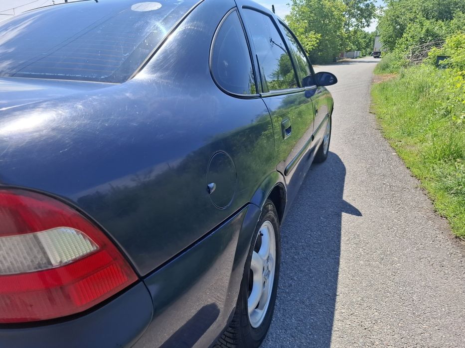 Opel Vectra B 1.8