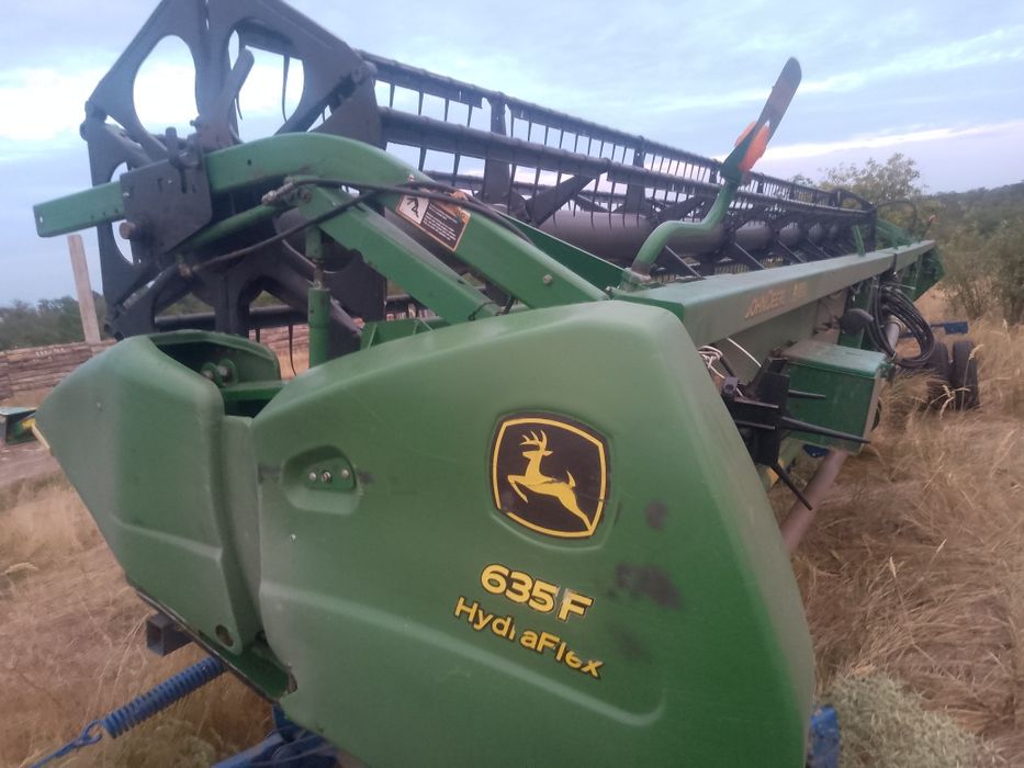 жатка Джон дір 635F з ріпаковим столом