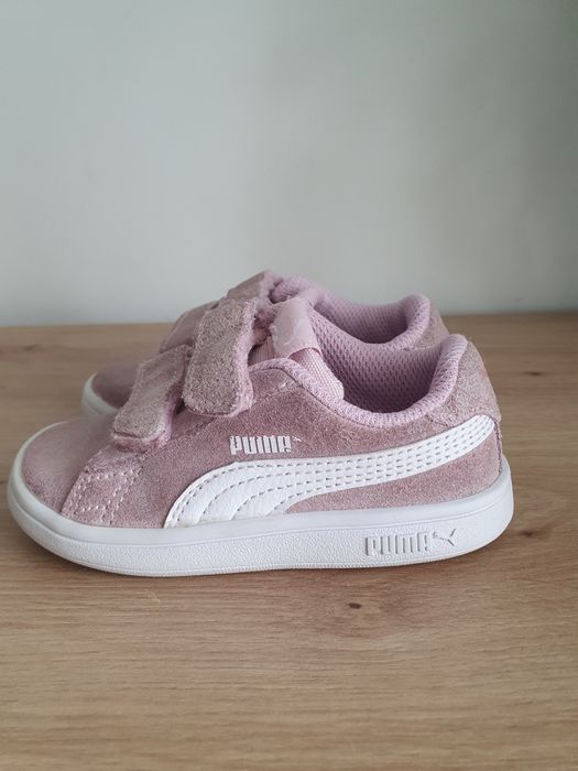 Кросівки Puma  рожеві
