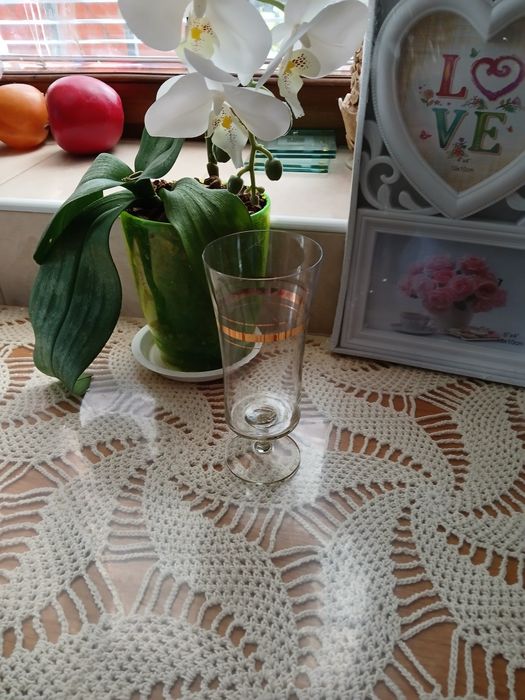Красивий келих фужер бокал
