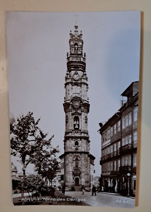 Postais da Cidade do Porto, Preto e Branco.
